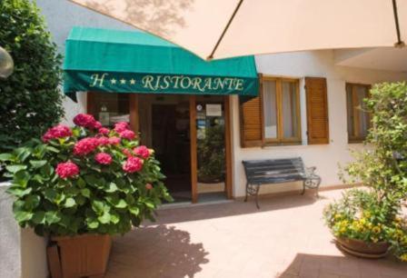 Albergo Ristorante Il Terziere Trevi Luaran gambar